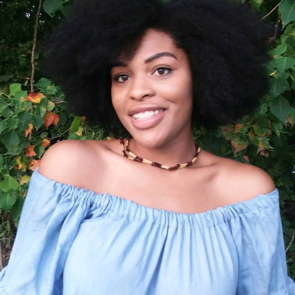 Meet your Posher, Alexandria